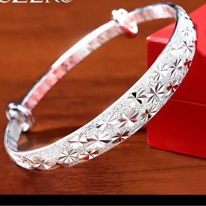 159. NEW 999 Sterling Silver Bracelet